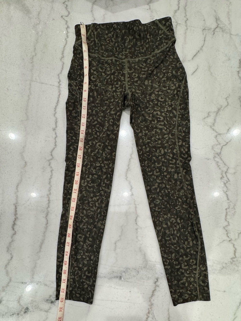 Lululemon Base Pace High-Rise Tight 25"